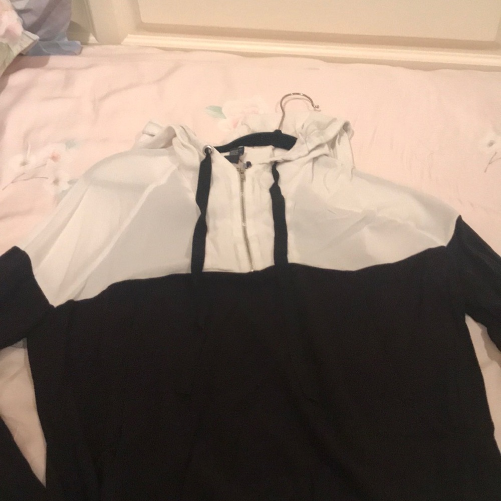 Forever 21 contemporary shirt